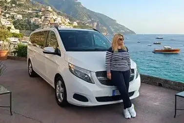 Valentina Gambardella, professional private driver and chauffeur on the Amalfi Coast in Maiori